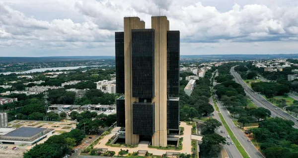 img of Copom Eleva Selic: Impactos e Justificativas para a Decisão